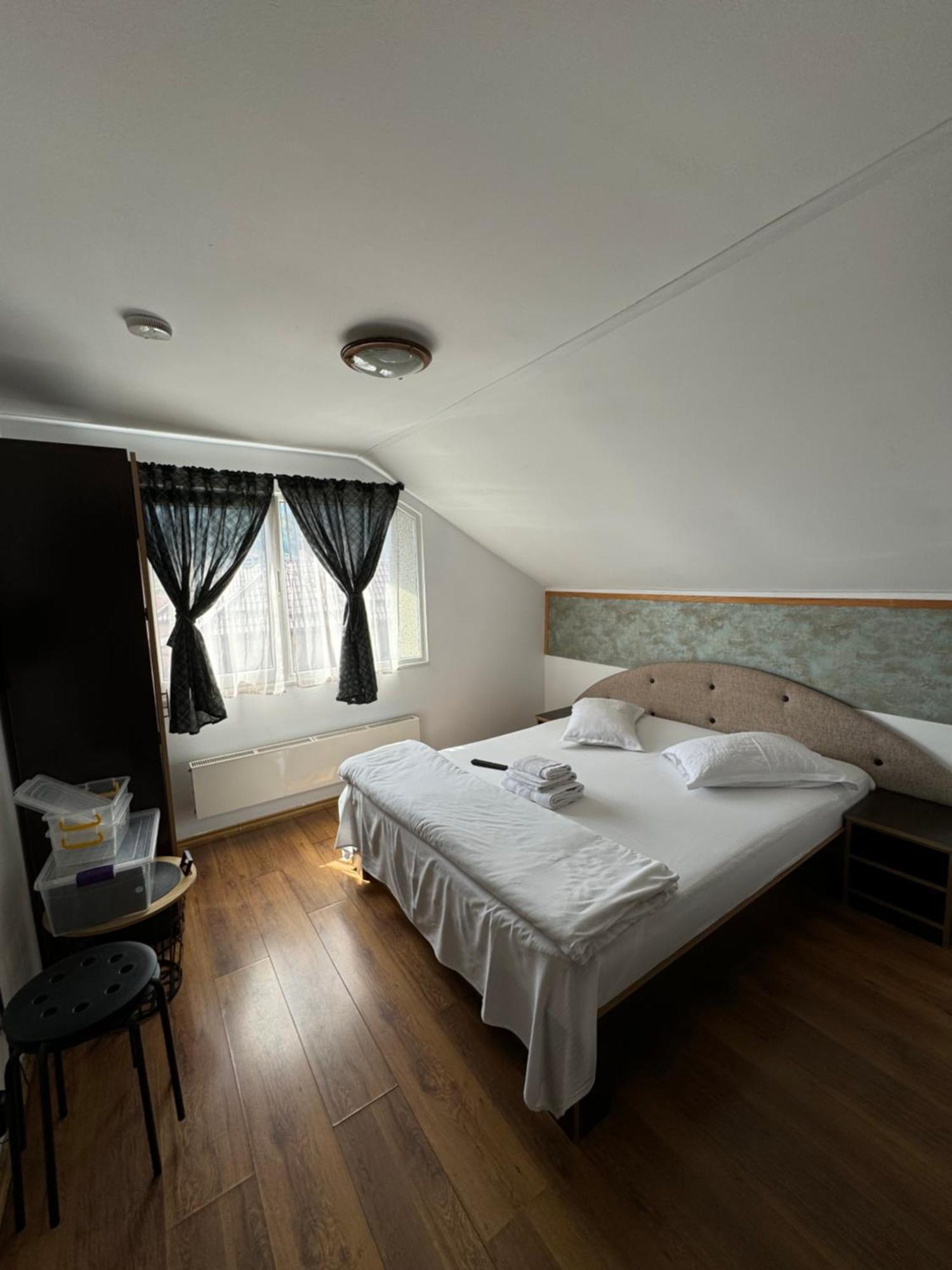 Casa David Hotel Busteni Luaran gambar