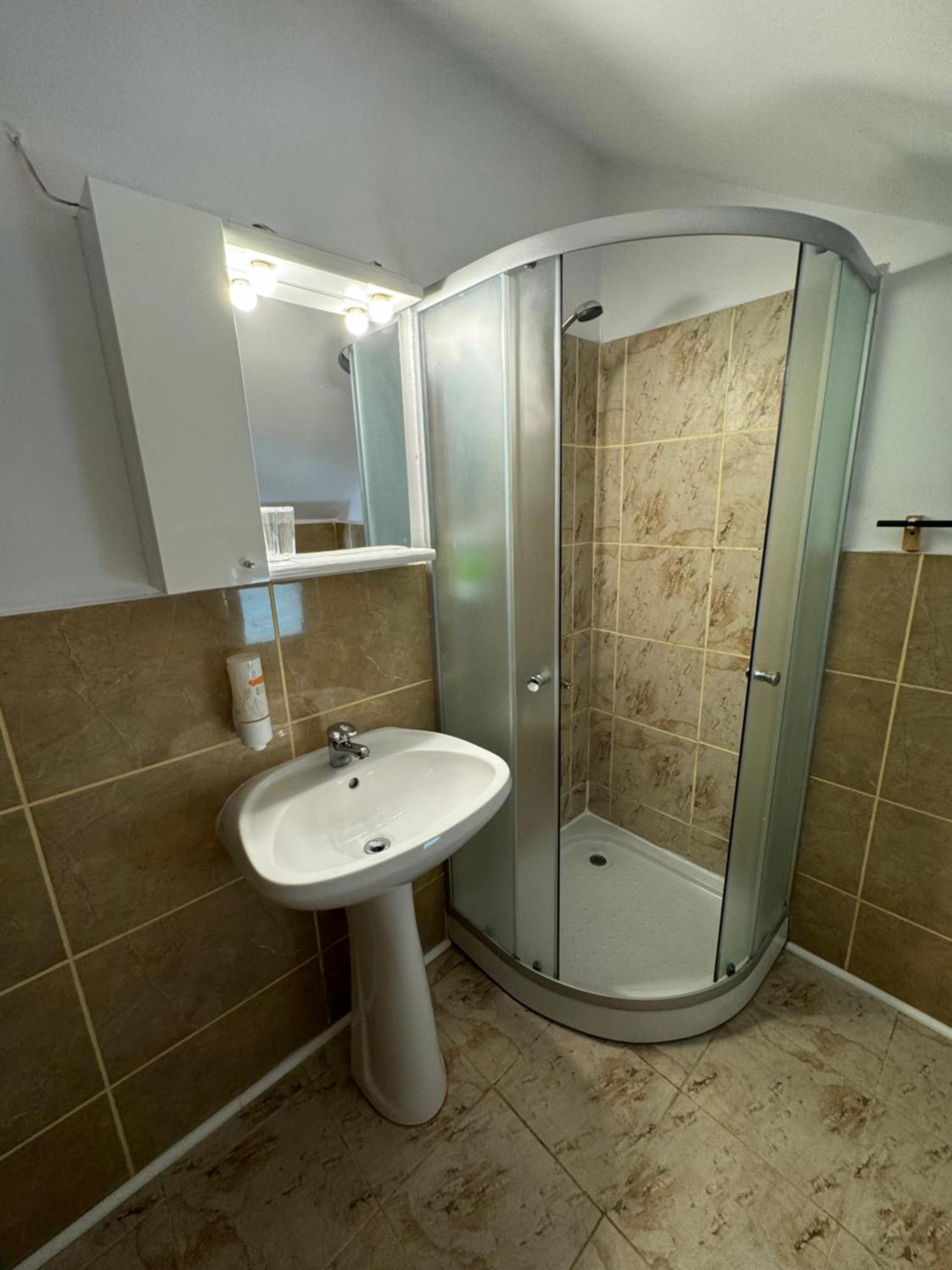 Casa David Hotel Busteni Luaran gambar