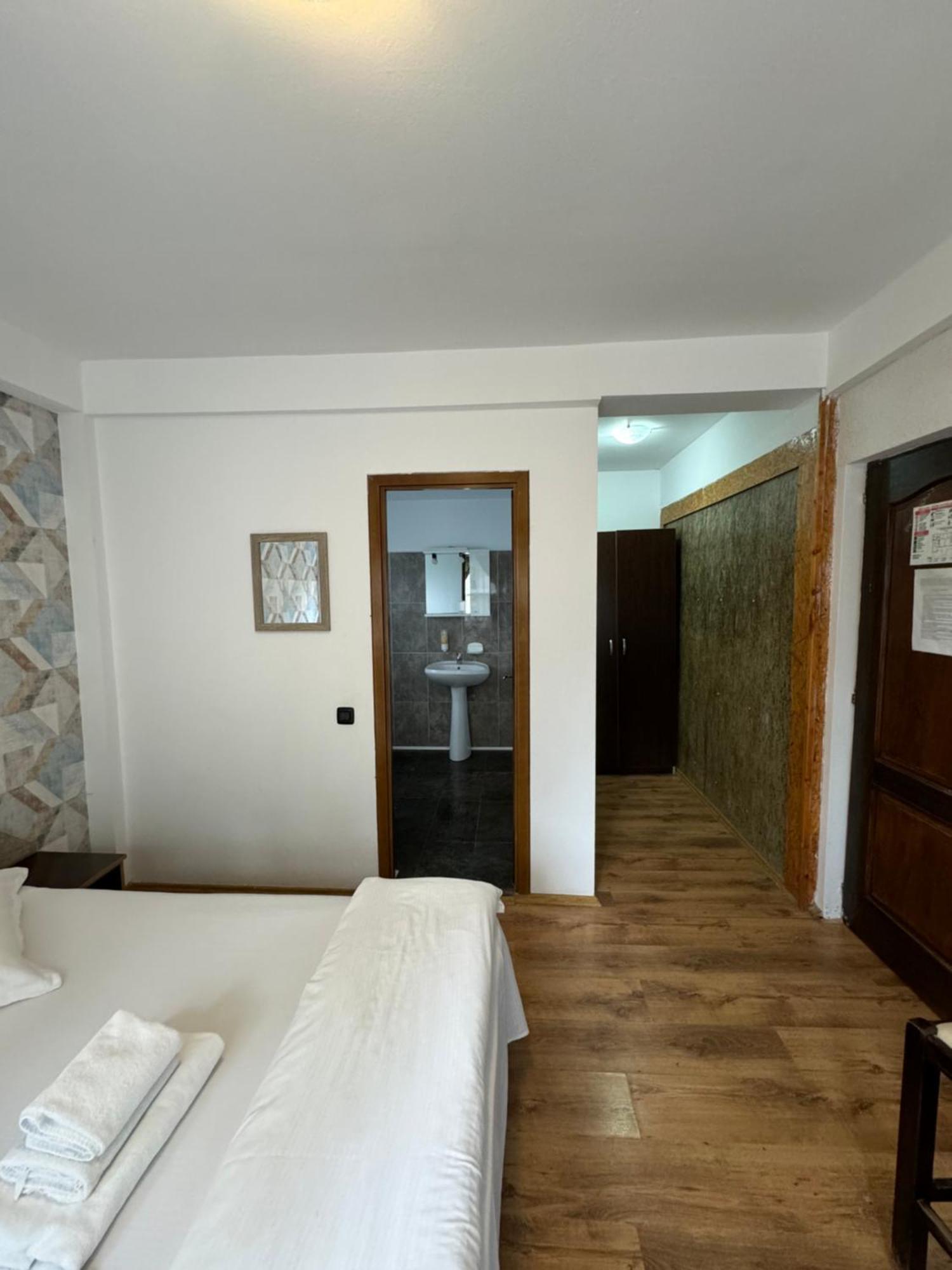 Casa David Hotel Busteni Luaran gambar
